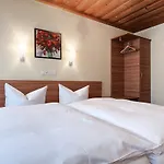 Nuernberger Trichter Family-Business Hotel Garni