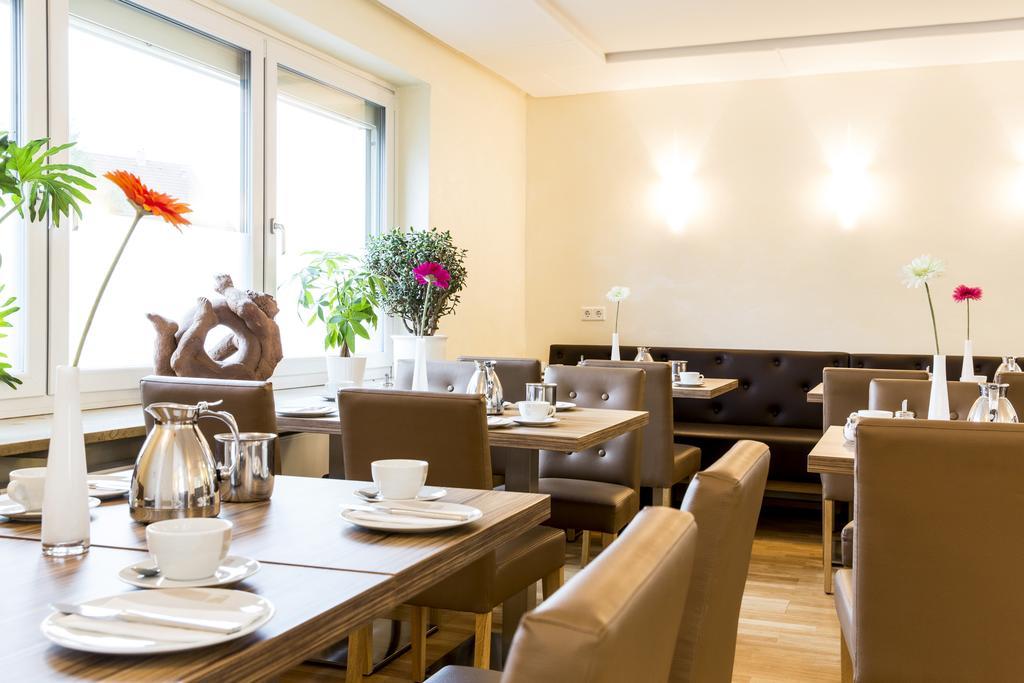 Hotel Nuernberger Trichter Family-business Garni Nuremberg