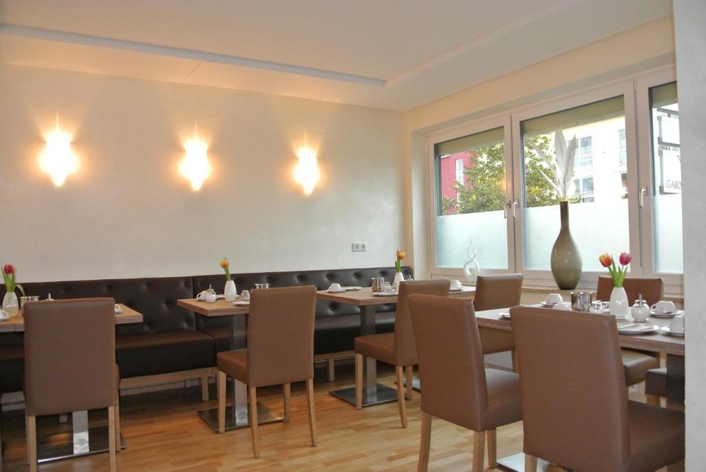 Hotel Nuernberger Trichter Family-business Garni Nuremberg