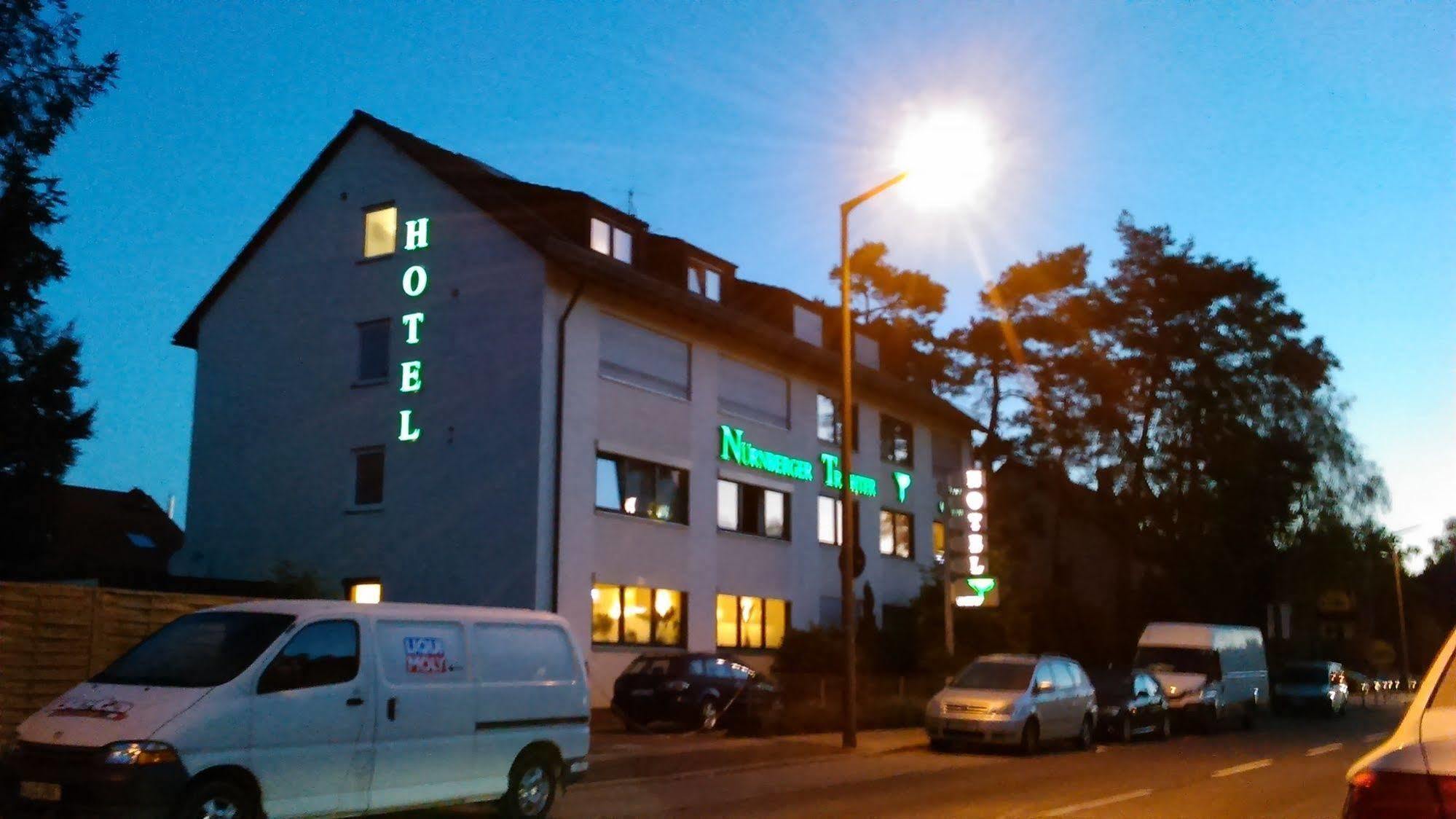Nuernberger Trichter Family-business Garni 3* Nuremberg