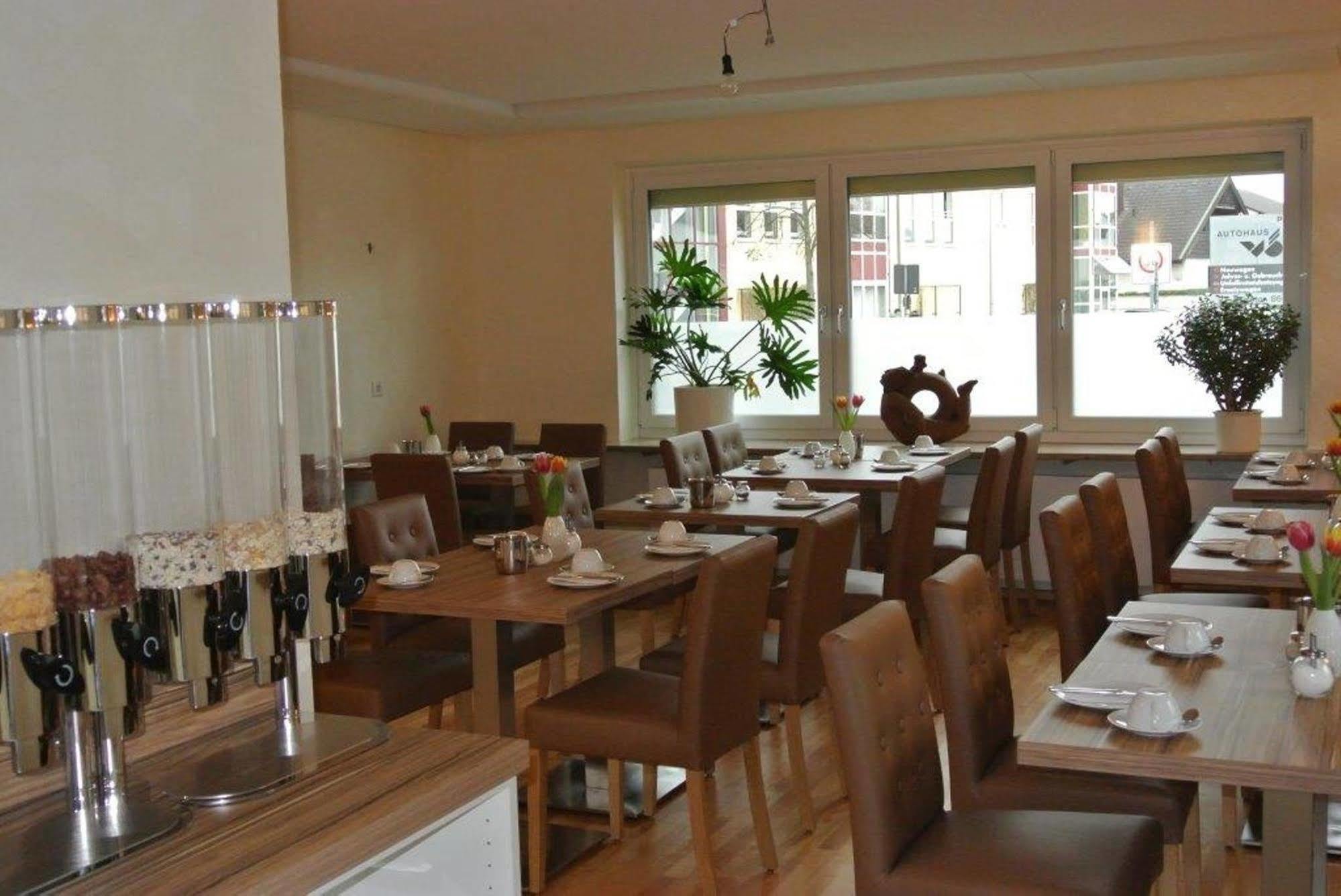 Nuernberger Trichter Family-business Garni 3* Nuremberg